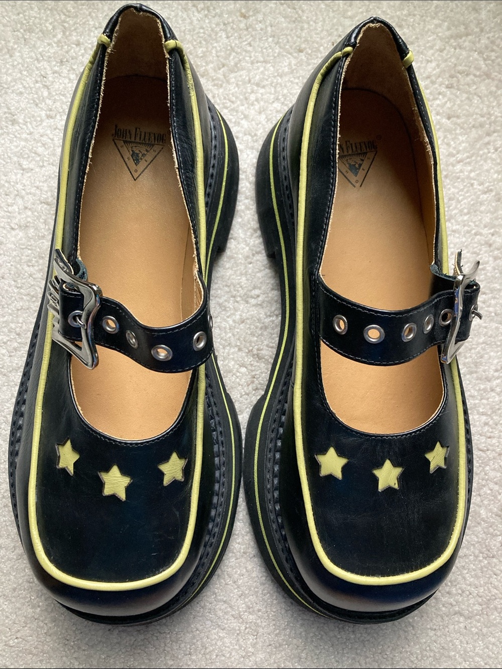 John Fluevog Freshvogs FV3 mary janes with star cutouts - Picture 3 of 17